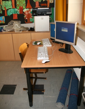 Computerarbeitsplatz an einer Wiener Volksschule
